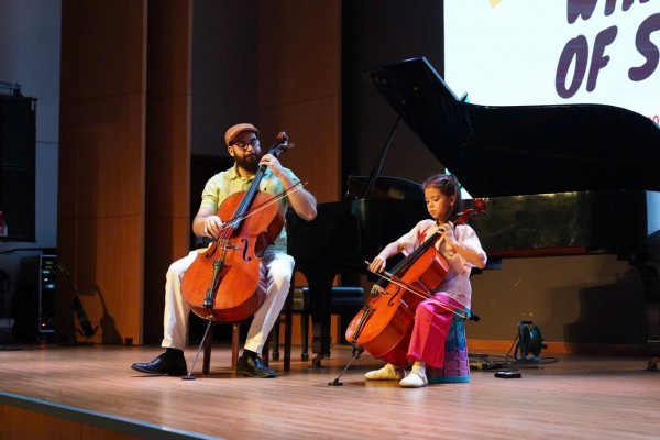 Trước tết, nhiều ngày hội nghệ thuật lấp lánh của học sinh, sinh viên TP.HCM