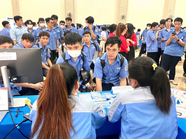 Trường CĐ Kỹ thuật Cao Thắng công bố điểm chuẩn, có ngành tăng hơn 6 điểm