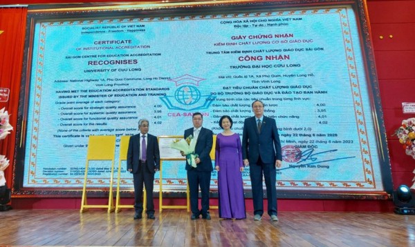 Trường ĐH Cửu Long phát triển quy mô, nâng tầm chất lượng Trường ĐH Cửu Long phát triển quy mô, nâng tầm chất lượng