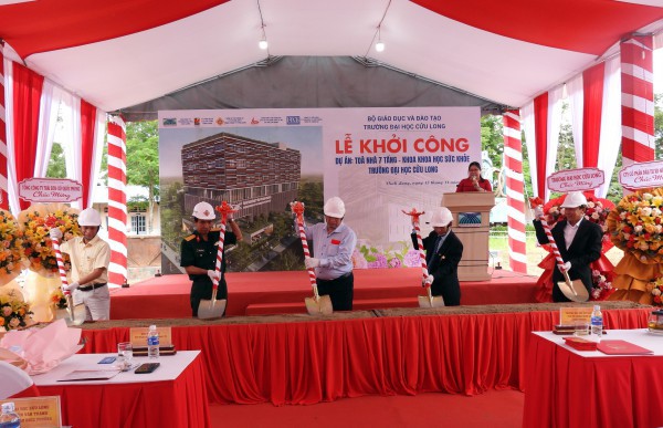 Trường ĐH Cửu Long phát triển quy mô, nâng tầm chất lượng Trường ĐH Cửu Long phát triển quy mô, nâng tầm chất lượng