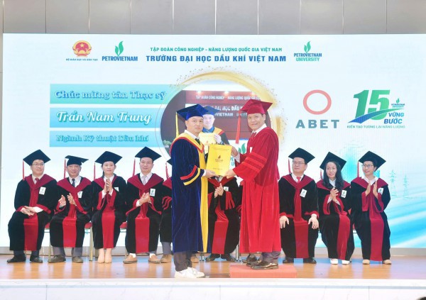 Trường ĐH Dầu khí VN năm 2024 đạt doanh thu 18,5 tỉ đồng đào tạo ngắn hạn