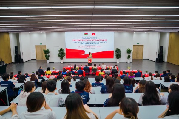 Trường đại học Văn Lang đón tiếp Thủ tướng Cộng hòa Vanuatu - Tăng cường hợp tác giáo dục quốc tế