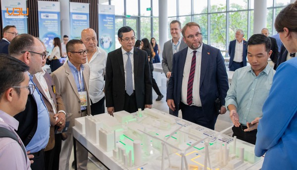 Trường đại học Việt Đức ươm mầm giải pháp năng lượng sạch Trường đại học Việt Đức ươm mầm giải pháp năng lượng sạch