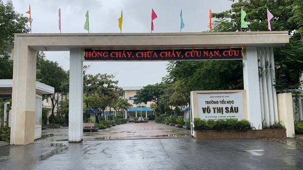 Trường học mở cửa cho dân đưa xe tránh ngập, trú bão Fengshen miễn phí Trường học mở cửa cho dân đưa xe tránh ngập, trú bão Fengshen miễn phí