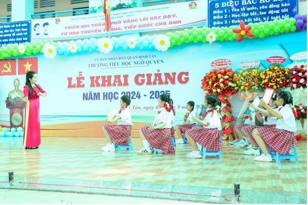 Trường tiểu học đông học sinh nhất TP.HCM: Hơn 5.000 em, 109 lớp Trường tiểu học đông học sinh nhất TP.HCM: Hơn 5.000 em, 109 lớp