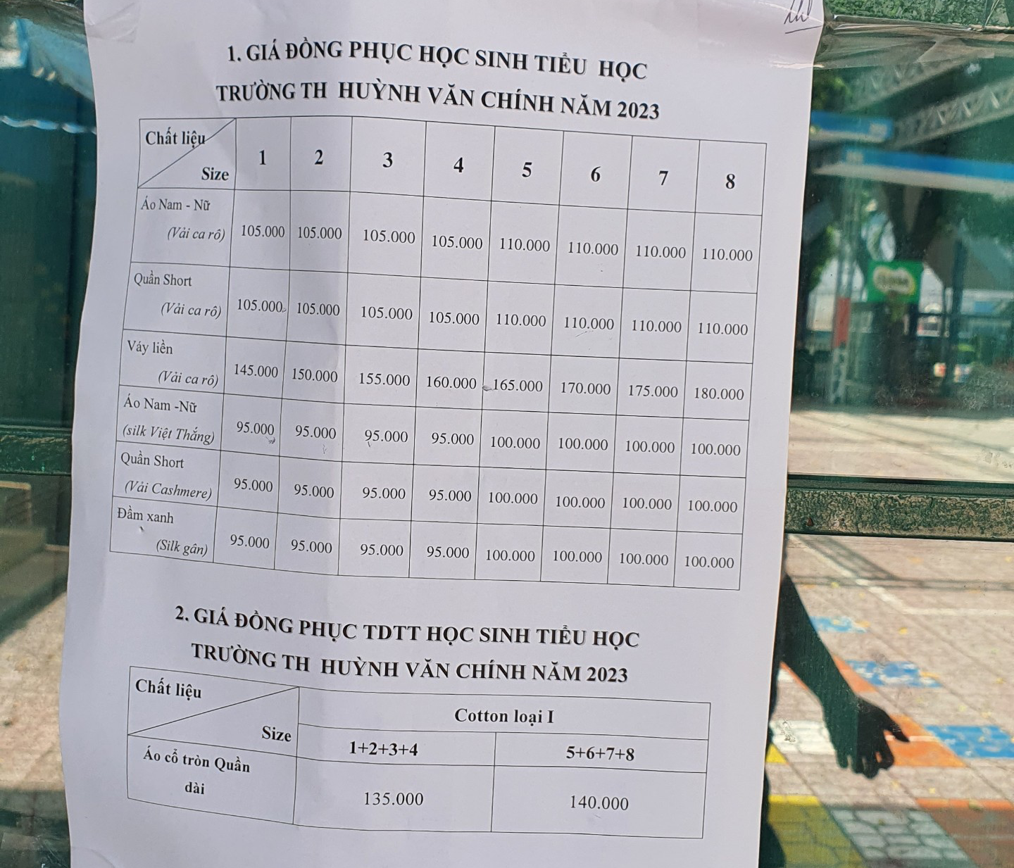 Trường tiểu học tuyệt đối không tự ý thay đổi mẫu đồng phục