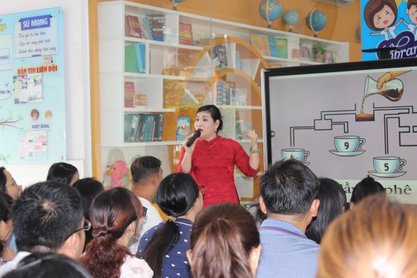 Tựu trường mở: Học sinh và phụ huynh cùng học Tựu trường mở: Học sinh và phụ huynh cùng học