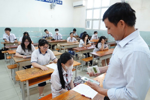 Tuyển sinh ĐH 2025: Lưu ý tránh nhầm lẫn tên chương trình Tuyển sinh ĐH 2025: Lưu ý tránh nhầm lẫn tên chương trình