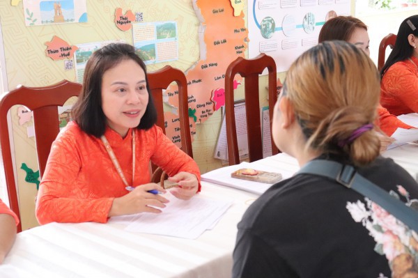 Tuyển sinh đầu cấp tại TP.HCM: Muốn học theo nơi tạm trú, phụ huynh phải làm gì?