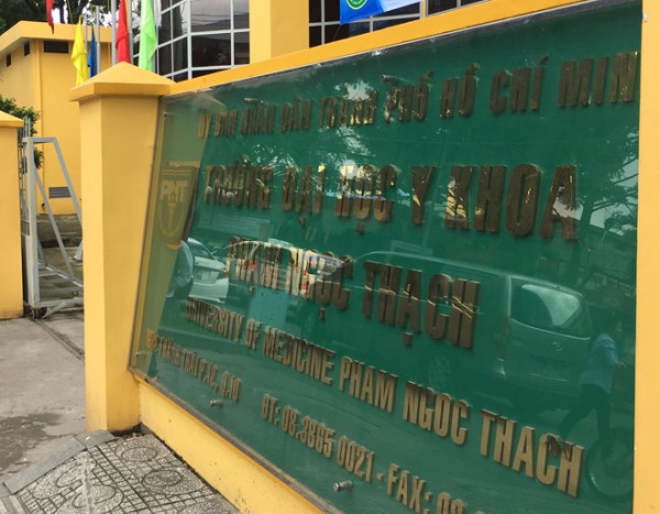 Vì sao Trường ĐH Y khoa Phạm Ngọc Thạch đột ngột bị dừng chương trình y Việt-Đức? Vì sao Trường ĐH Y khoa Phạm Ngọc Thạch đột ngột bị dừng chương trình y Việt-Đức?