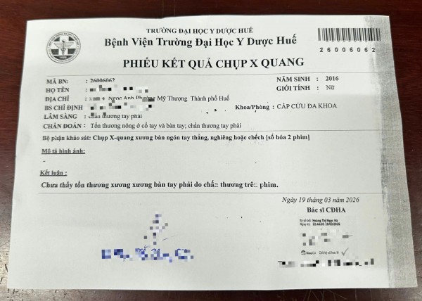 Xác minh vụ giáo viên dùng thước đánh học sinh tiểu học 