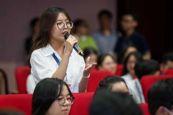 ĐH Quốc gia TP.HCM hỗ trợ hơn nửa tỉ đồng cho mỗi  nghiên cứu sinh