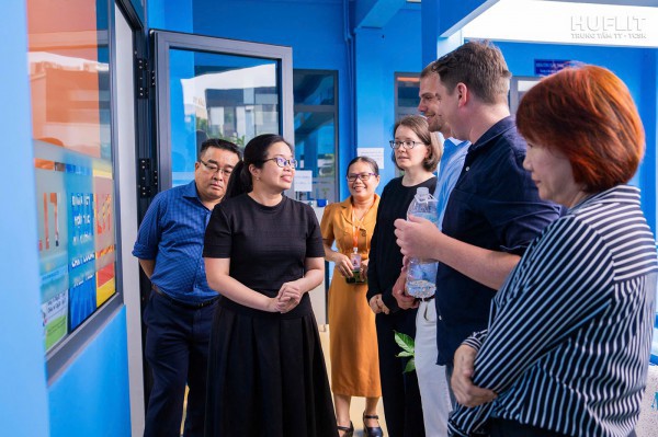 Đạt chuẩn kiểm định FIBAA - Dấu mốc cho hành trình vươn mình ra khơi của HUFLIT