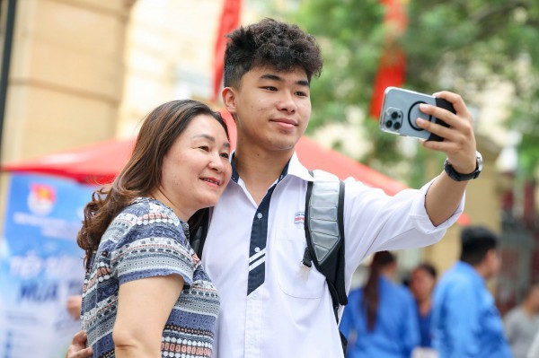 Đề thi môn văn tốt nghiệp THPT 2026: Chấm thi sao cho công bằng?