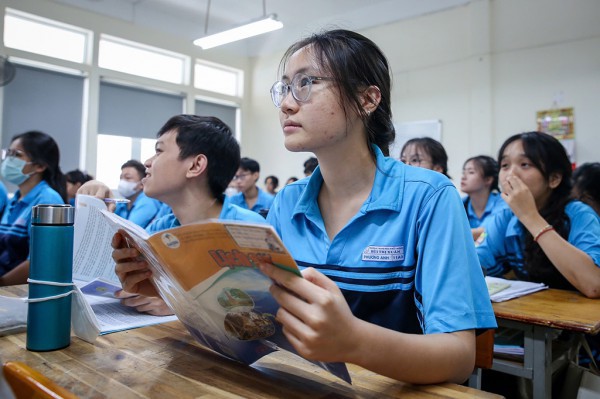 Để tổ hợp C00 không là 