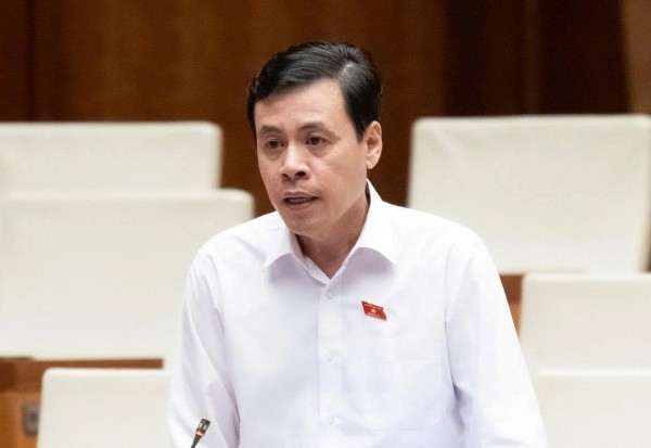 Đề xuất hỗ trợ học bổng cho con giáo viên vùng khó khăn