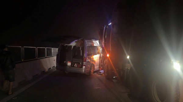 4 người chết, 6 người bị thương trong vụ tai nạn trên cao tốc