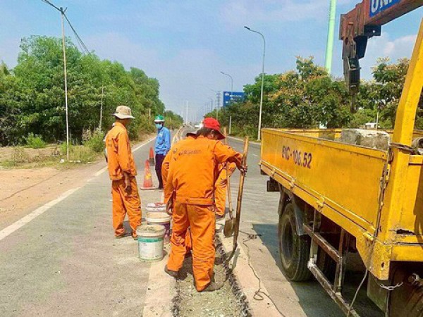 Ai làm “nát” phố Đông?: Có dấu hiệu vi phạm hình sự (bài 3)