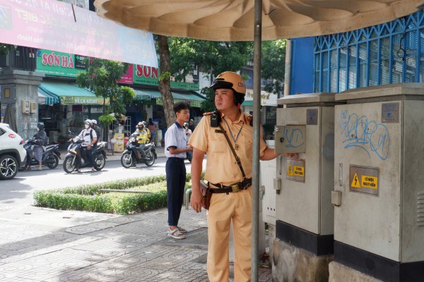 CSGT Công an TPHCM đảm bảo an toàn giao thông tại các điểm thi vào lớp 10