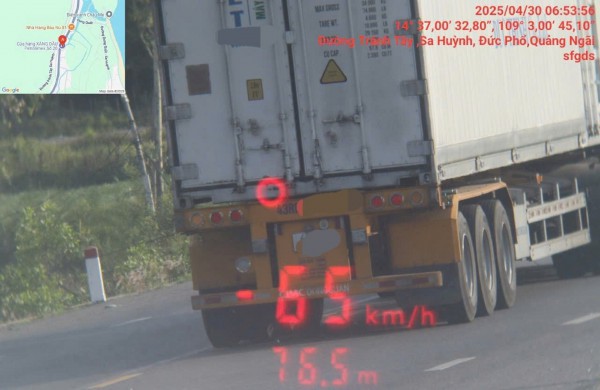 CSGT Quảng Ngãi đảm bảo ATGT dịp lễ, xử lý vi phạm hơn 3,7 tỷ đồng