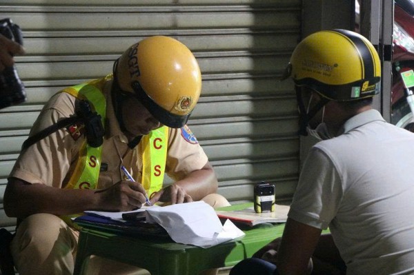 CSGT TPHCM kiên quyết xử lý nghiêm các trường hợp vi phạm nồng độ cồn, đảm bảo TTATGT