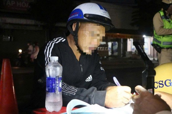 CSGT TPHCM kiên quyết xử lý nghiêm các trường hợp vi phạm nồng độ cồn, đảm bảo TTATGT