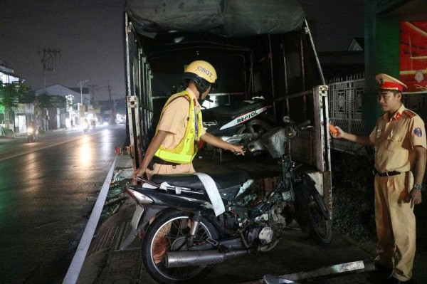 CSGT TPHCM kiên quyết xử lý nghiêm các trường hợp vi phạm nồng độ cồn, đảm bảo TTATGT