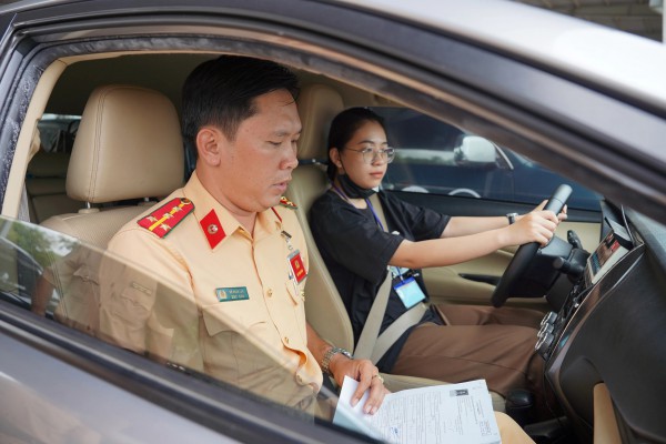 CSGT quản lý sát hạch bằng lái xe: Vì sao nhiều người thi rớt? CSGT quản lý sát hạch bằng lái xe: Vì sao nhiều người thi rớt?