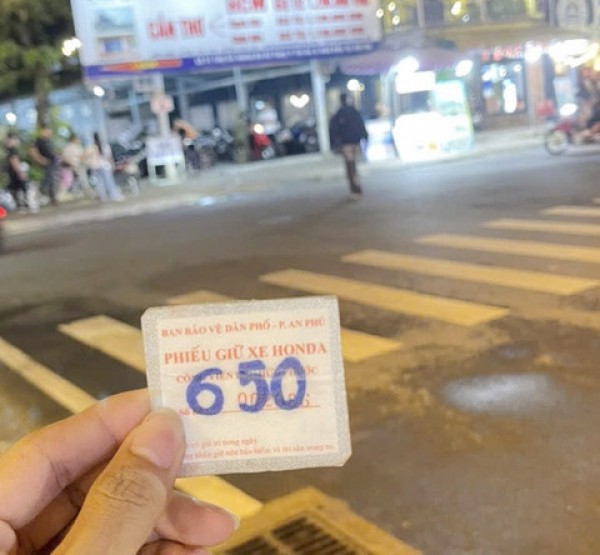 Cần Thơ: Quy hoạch chưa triển khai, bãi xe đã "loạn giá”