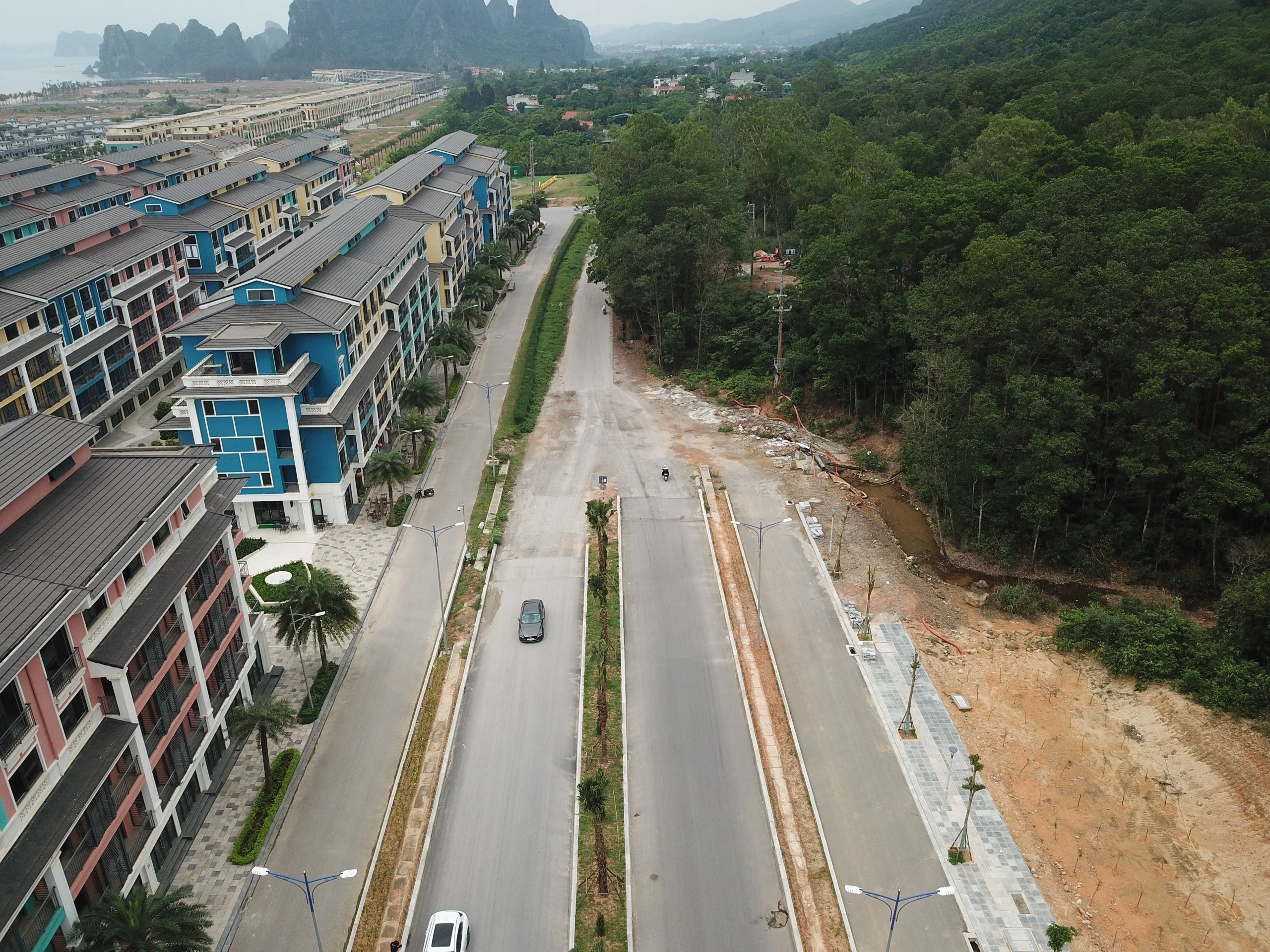 Cận cảnh Cận cảnh