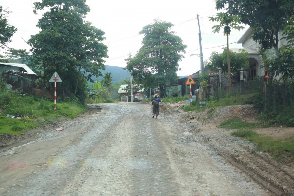 Cận cảnh đoạn quốc lộ “đau khổ”, nỗi ám ảnh của tài xế và người dân