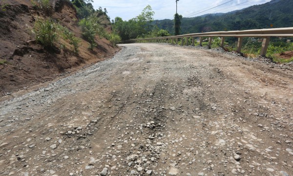 Cận cảnh đoạn quốc lộ “đau khổ”, nỗi ám ảnh của tài xế và người dân