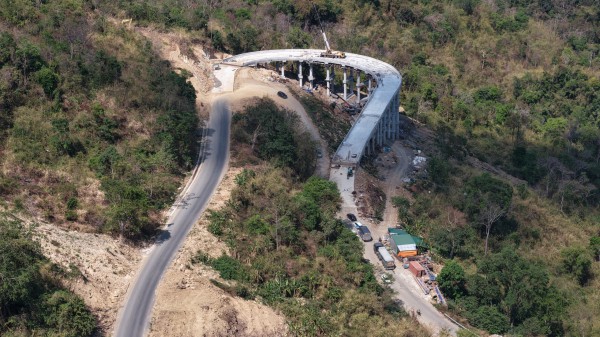 Cận cảnh quốc lộ 28B - cung đường mới đi Đà Lạt đang về đích