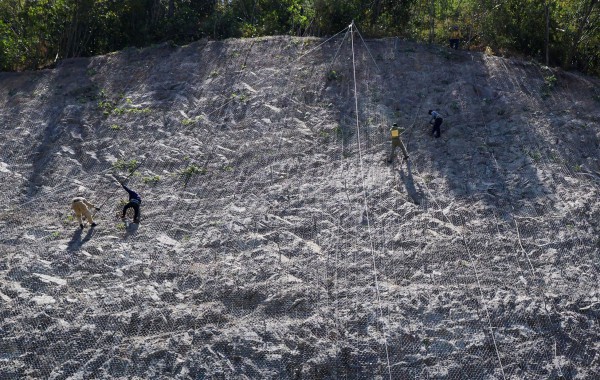 Cận cảnh quốc lộ 28B - cung đường mới đi Đà Lạt đang về đích