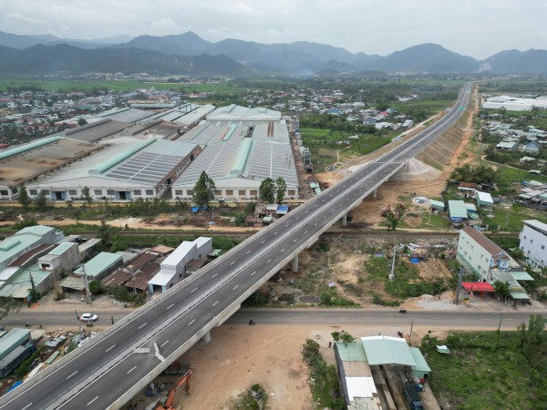 Cao tốc qua phía đông Gia Lai trễ hẹn thông xe dịp tết