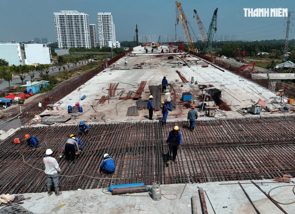 Cầu cạn Vành đai 3 đi qua Vinhomes Grand Park khi nào xong?