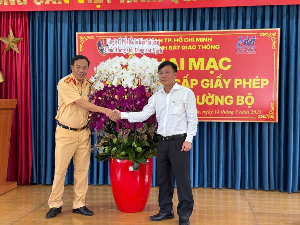 Công an TPHCM chính thức tổ chức sát hạch, cấp giấy phép lái xe cơ giới đường bộ