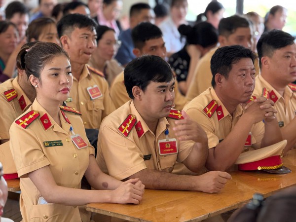 Công an TPHCM chính thức tổ chức sát hạch, cấp giấy phép lái xe cơ giới đường bộ