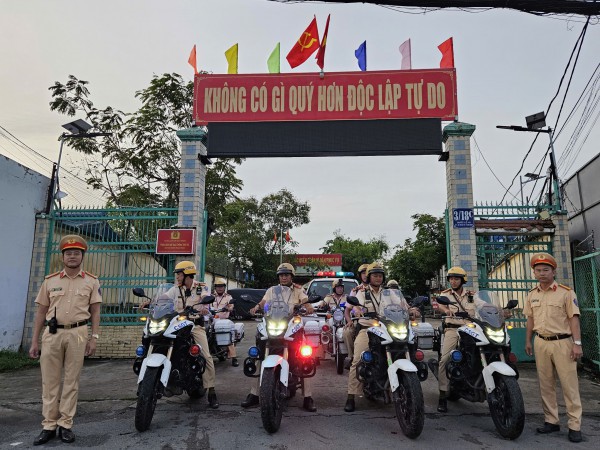 Công an TPHCM: Đảm bảo TTATGT trong ngày khai giảng năm học mới