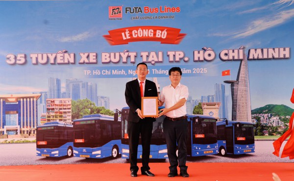 Công ty Phương Trang khai trương 35 tuyến xe buýt mới, phục vụ người dân, du khách tại TPHCM