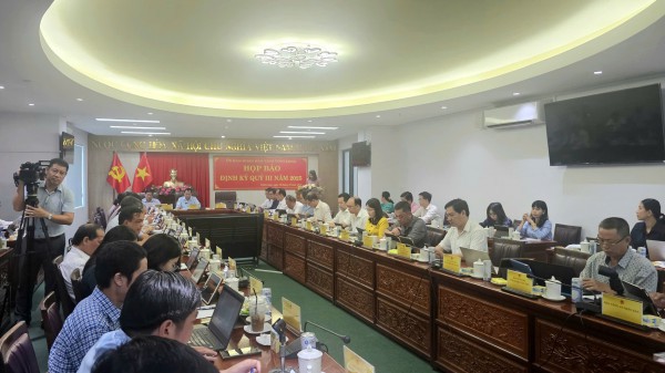 Dự kiến cuối năm 2025 khởi công cầu Đình Khao bắc qua sông Cổ Chiên Dự kiến cuối năm 2025 khởi công cầu Đình Khao bắc qua sông Cổ Chiên
