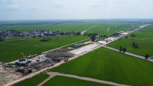 Huế: Chậm thi công đường nghìn tỉ, doanh nghiệp bị chấm dứt hợp đồng và xử phạt