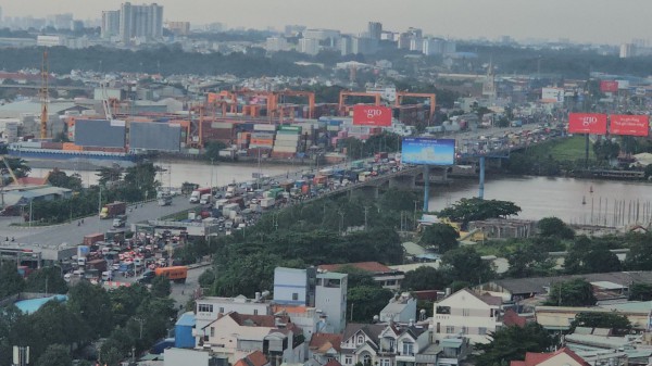 Kẹt xe kinh hoàng trên quốc lộ 1, đoạn ngã ba Vũng Tàu đến nút giao Tân Vạn Kẹt xe kinh hoàng trên quốc lộ 1, đoạn ngã ba Vũng Tàu đến nút giao Tân Vạn