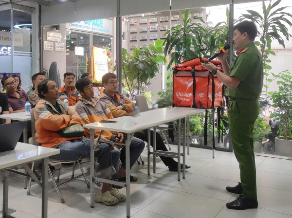 Lalamove tăng cường nâng cao kiến thức phòng, chống rủi ro cho các đối tác tài xế