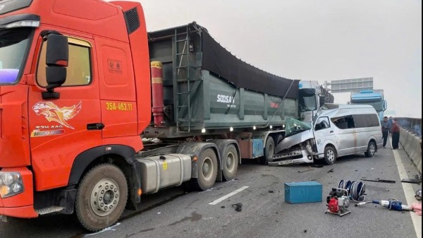 Lời kể của nạn nhân trong vụ tai nạn khiến 4 người chết trên cao tốc