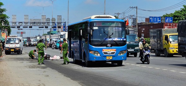 Nữ sinh trường đại học tử vong trên đường đến trường Nữ sinh trường đại học tử vong trên đường đến trường