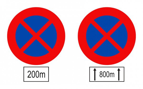 Phân biệt biển báo có ký hiệu chữ số, mũi tên phía dưới thế nào?