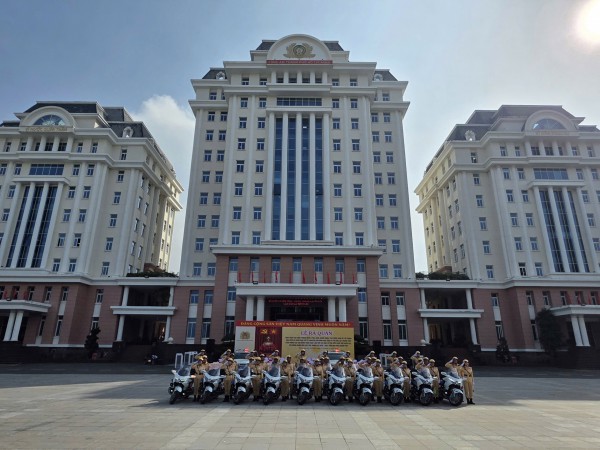 Phòng CSGT Công an TPHCM huy động tổng lực vì bình yên, an toàn trên những tuyến đường