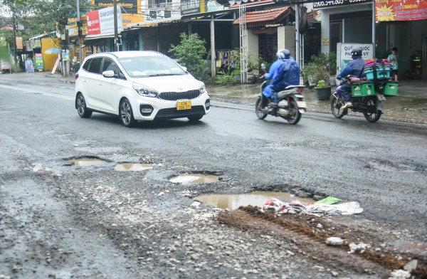 QL14B nát tươm, liên tục xảy ra tai nạn gây bức xúc