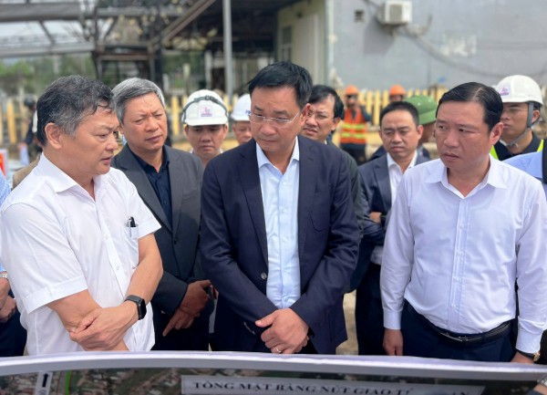 QL14B thi công chậm: Bí thư Đà Nẵng lệnh 